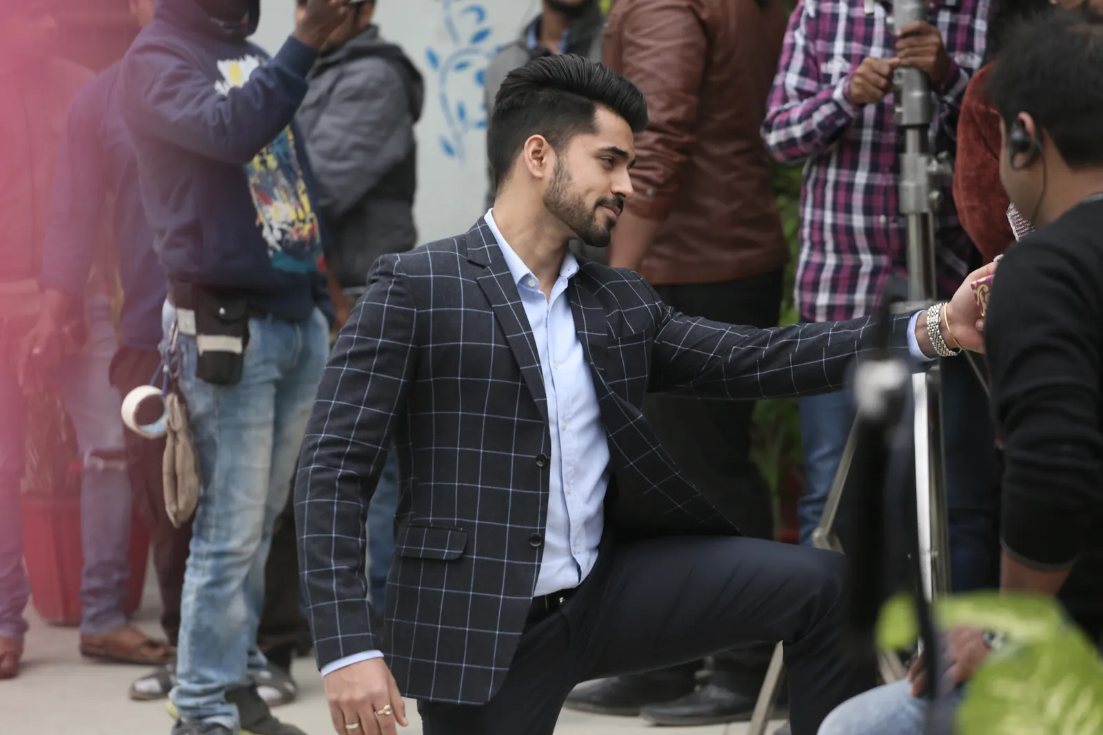 Behind the scenes production photograph 20